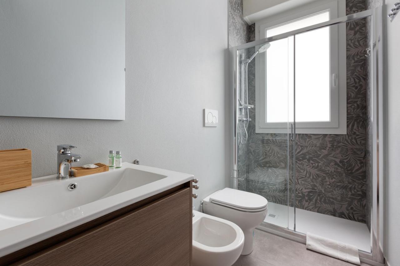 Dergano Comfy Apartment - 250 M Far From M3 Milan Exterior photo