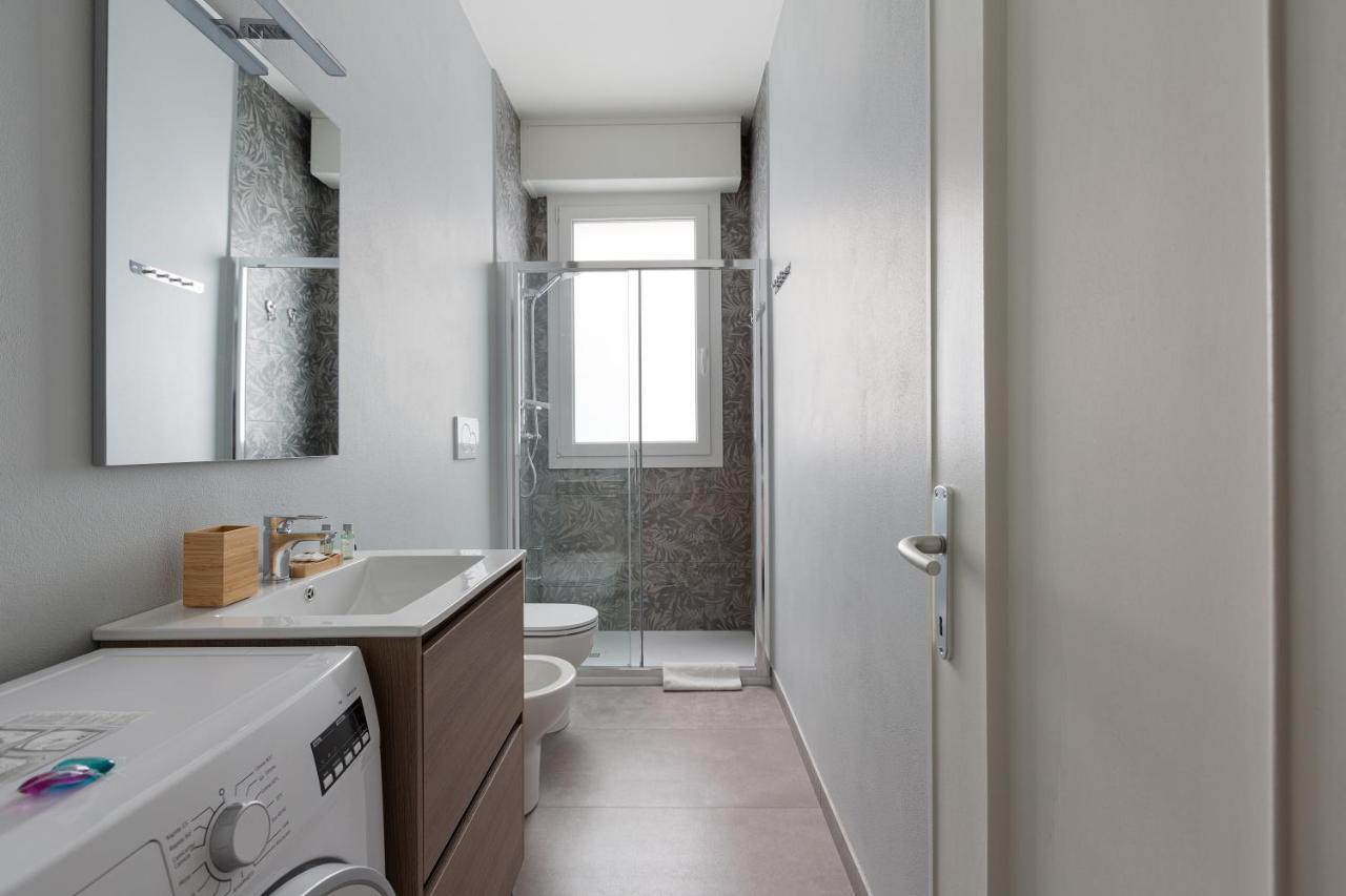 Dergano Comfy Apartment - 250 M Far From M3 Milan Exterior photo